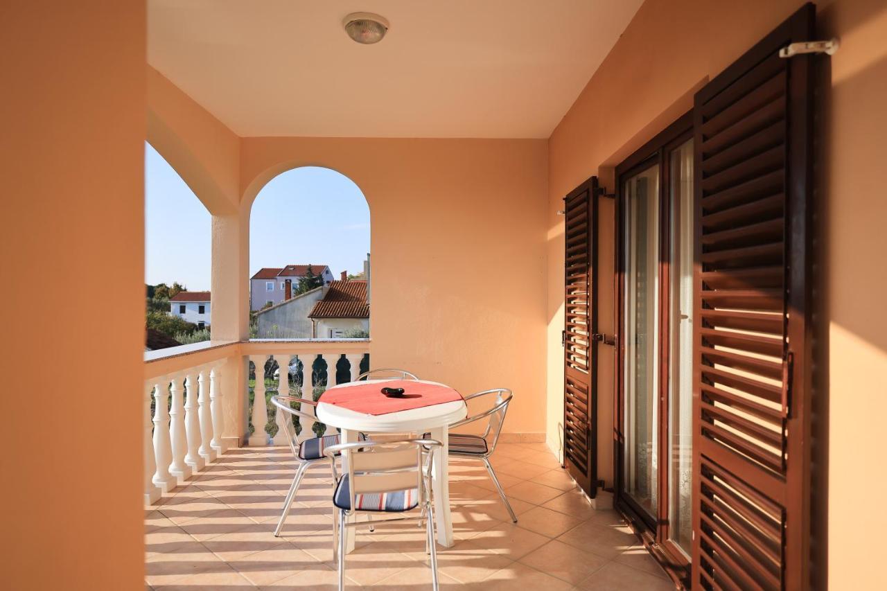 Apartments Ana Petrčane Zewnętrze zdjęcie
