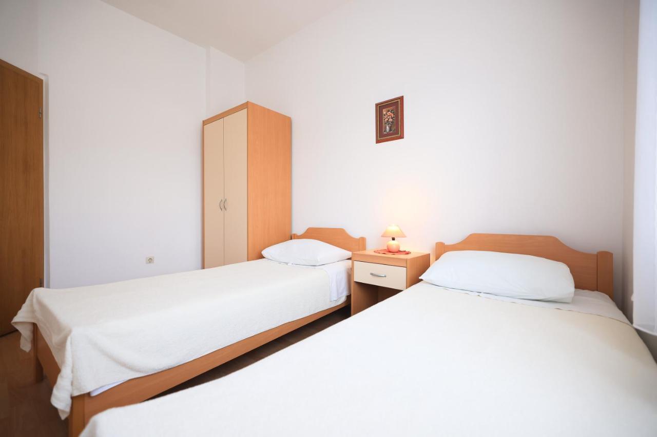 Apartments Ana Petrčane Zewnętrze zdjęcie