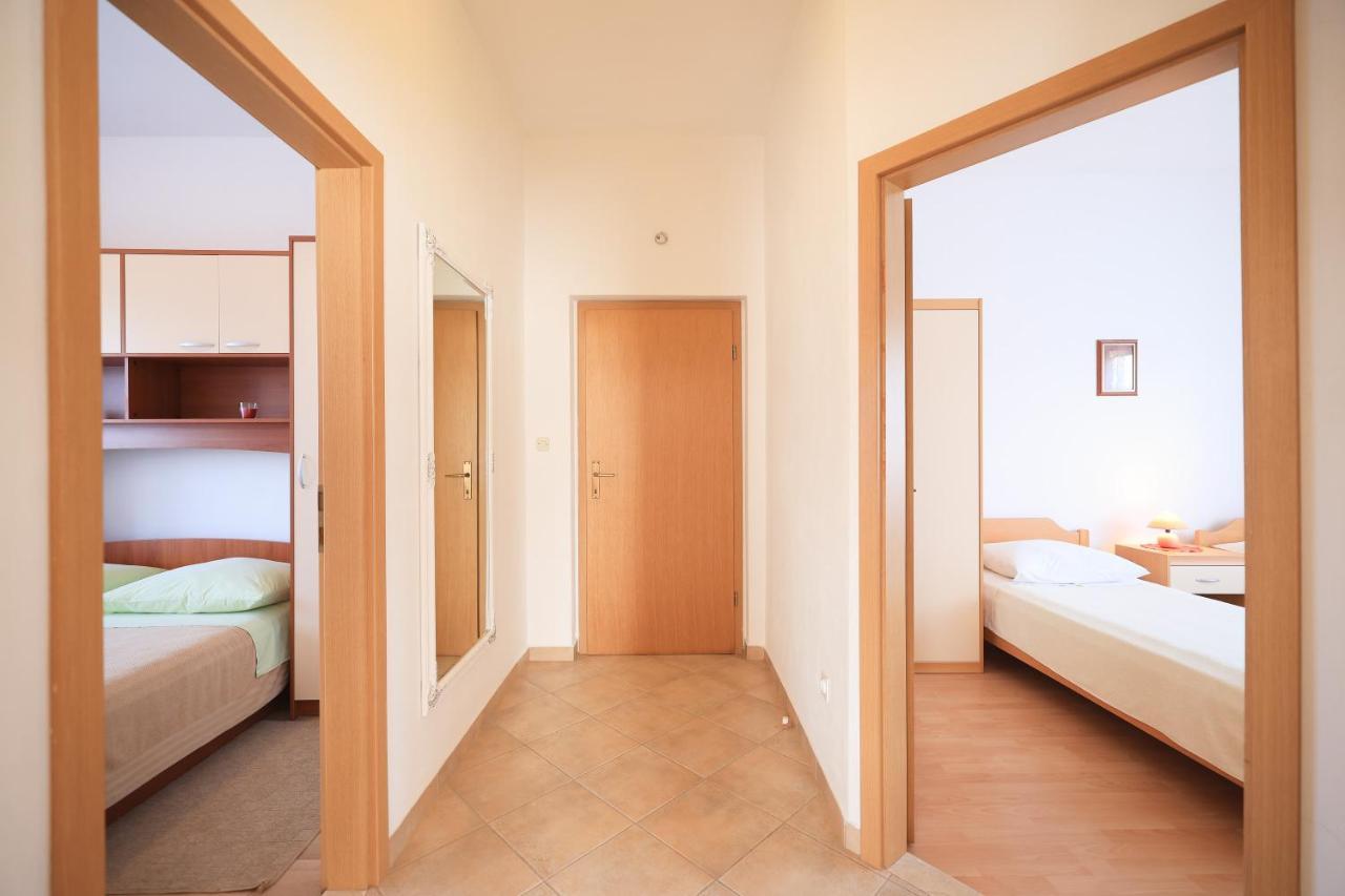 Apartments Ana Petrčane Zewnętrze zdjęcie