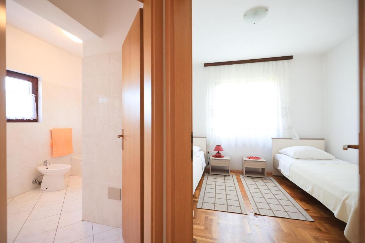 Apartments Ana Petrčane Zewnętrze zdjęcie