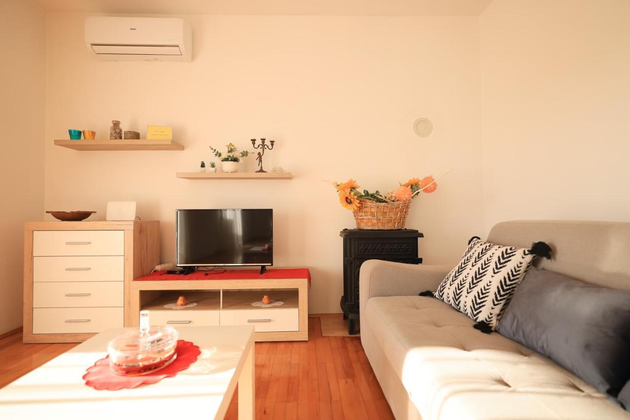 Apartments Ana Petrčane Zewnętrze zdjęcie