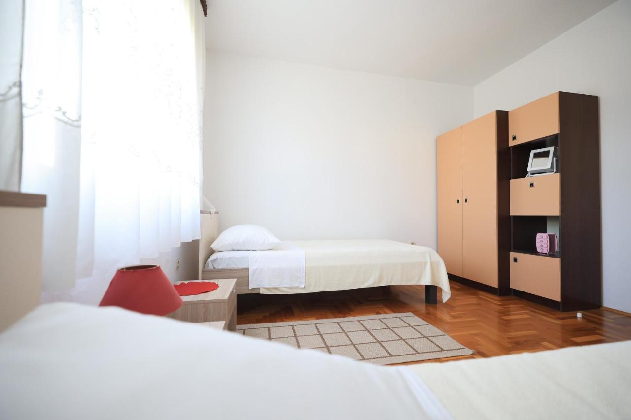 Apartments Ana Petrčane Zewnętrze zdjęcie